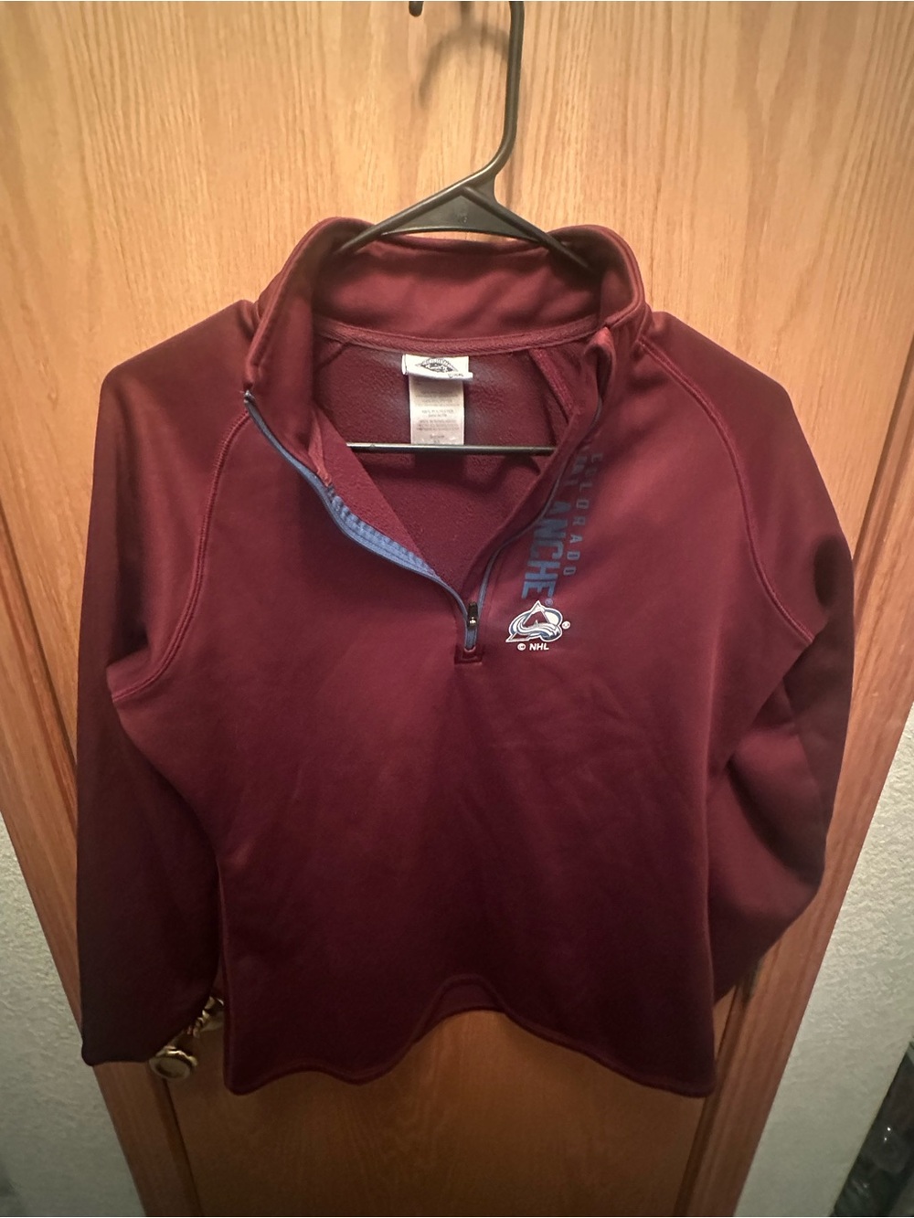 Colorado Avalanche Women’s Size Small Quarter Zip Pullover Burgundy Armpit 19”